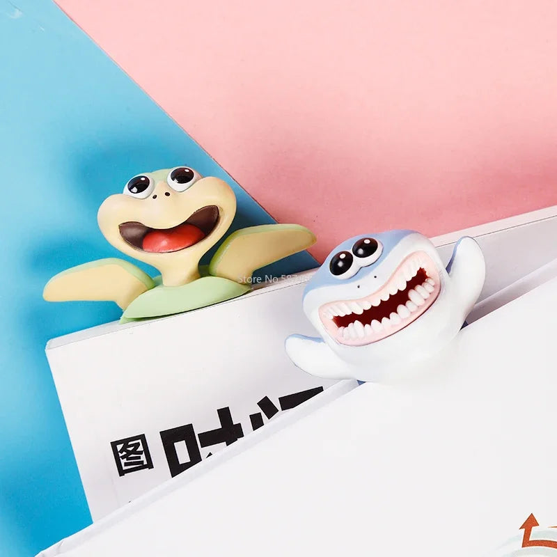 Peeky Pals Bookmark